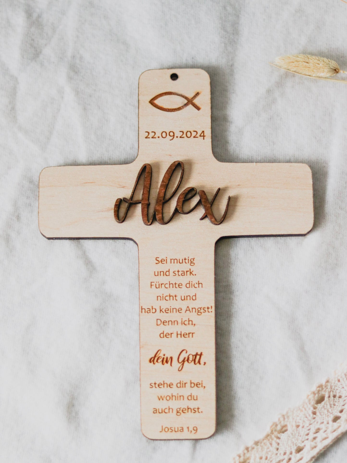 Holzkreuz zur Taufe/Konfirmation