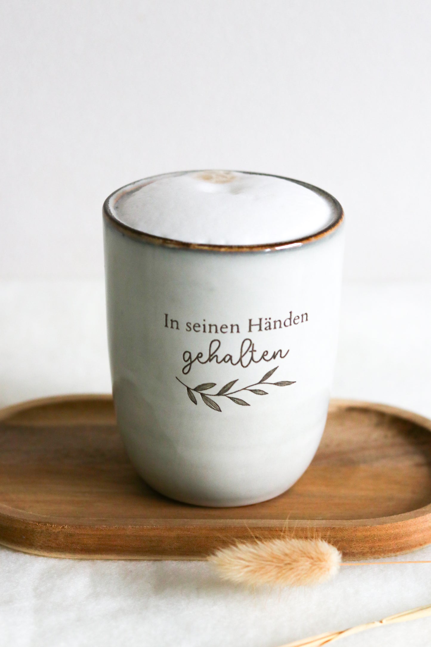 Tasse ohne Henkel | "In seinen Händen gehalten"