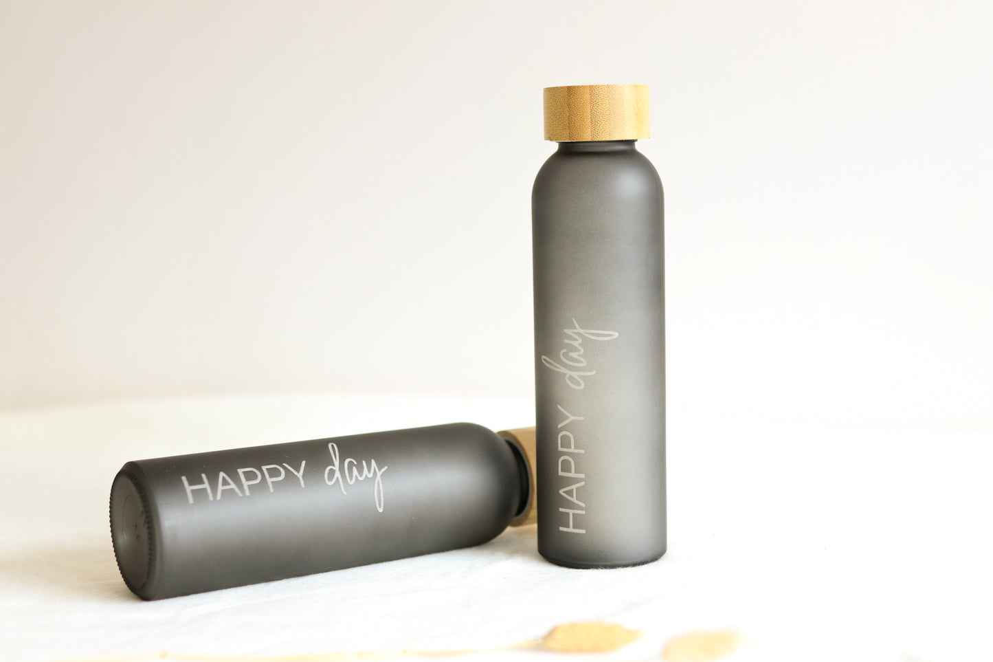 Wasserflasche Glas 500 ml - HAPPY DAY
