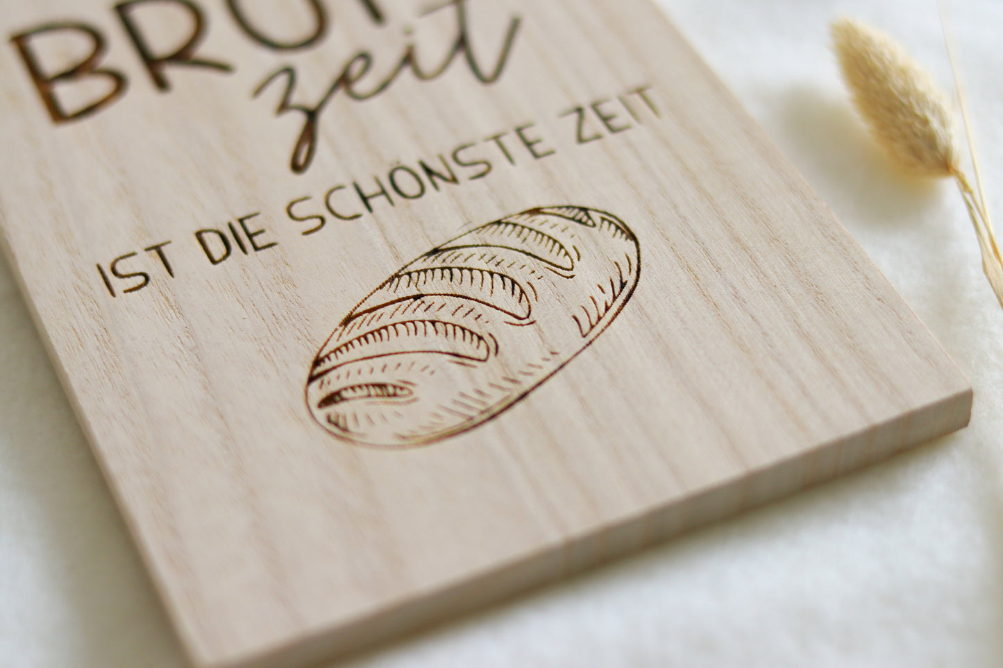 Holzschild: BROTZEIT ist die schönste Zeit!