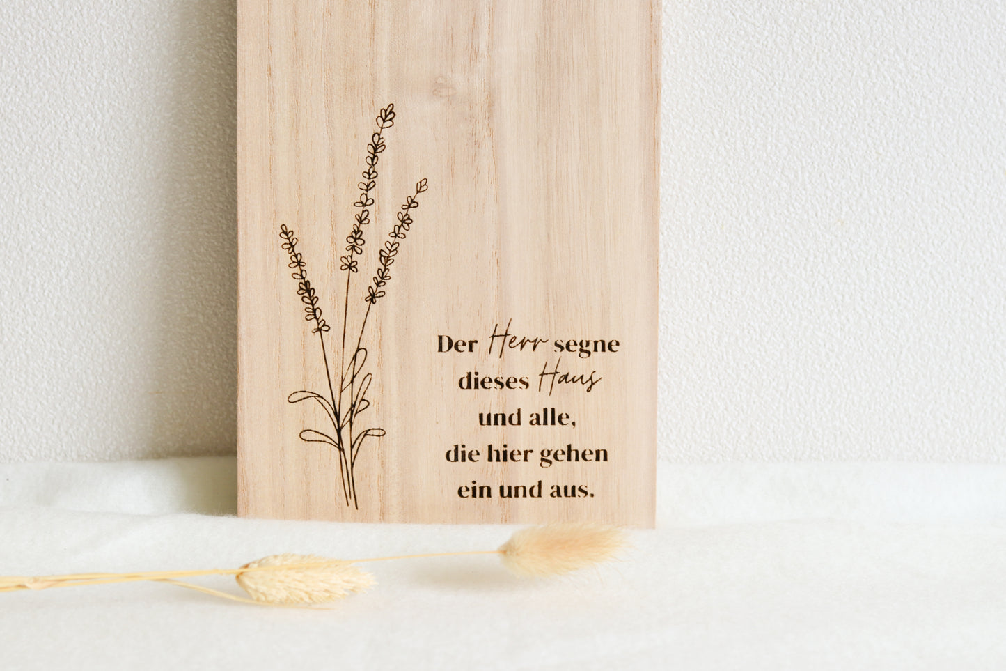 Holzschild: Der Herr segne dieses Haus und alle, die hier gehen ein und aus