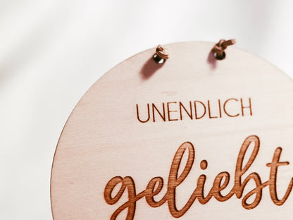 Holzschild "Undendlich geliebt"
