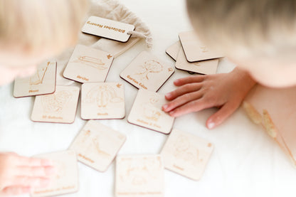 Biblisches Memory aus Holz – spielerisch den Glauben entdecken