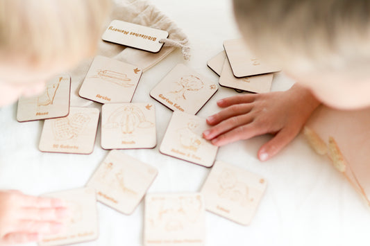 Biblisches Memory aus Holz – spielerisch den Glauben entdecken