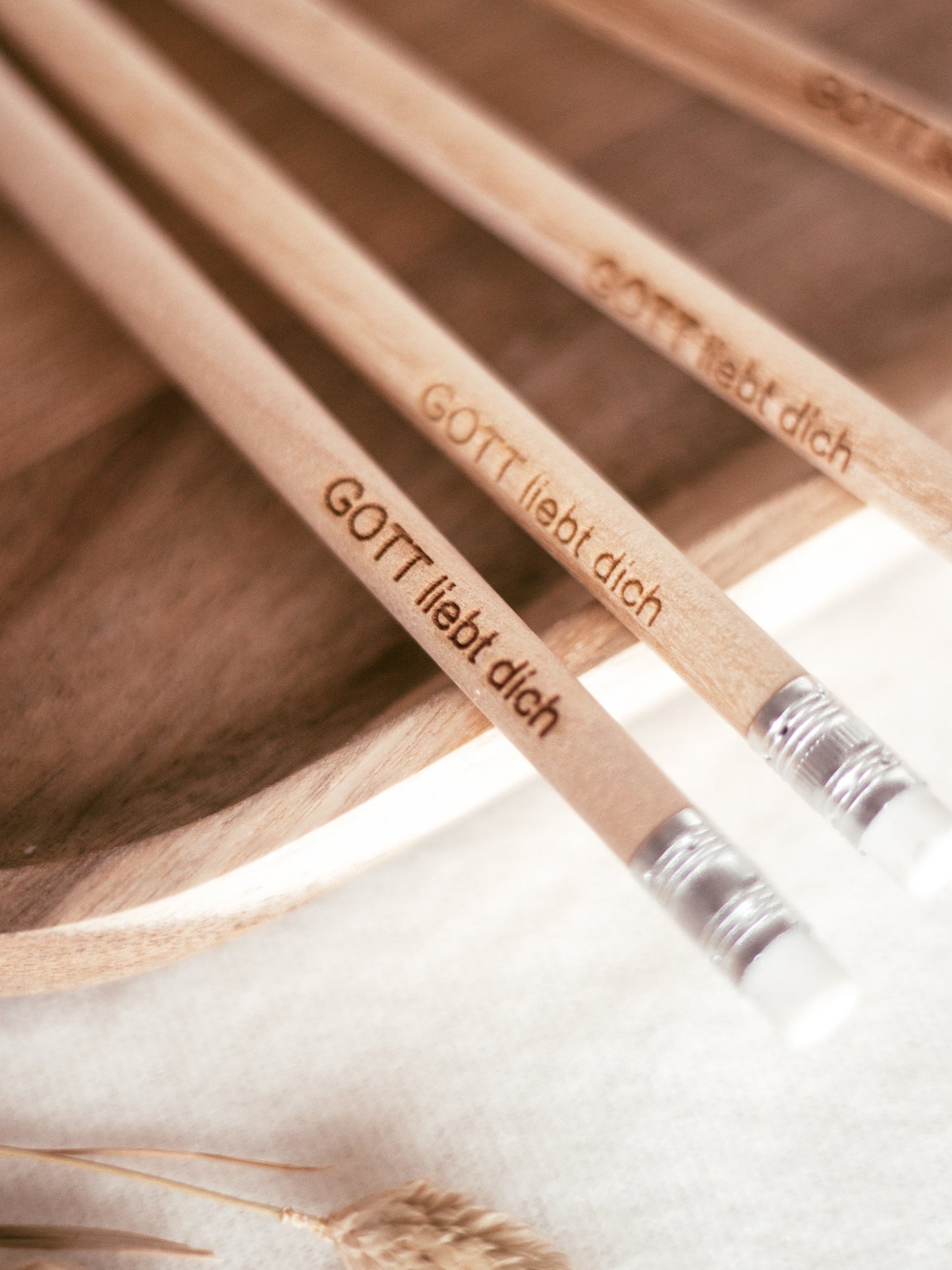 Bleistift mit Gravur "GOTT liebt dich"
